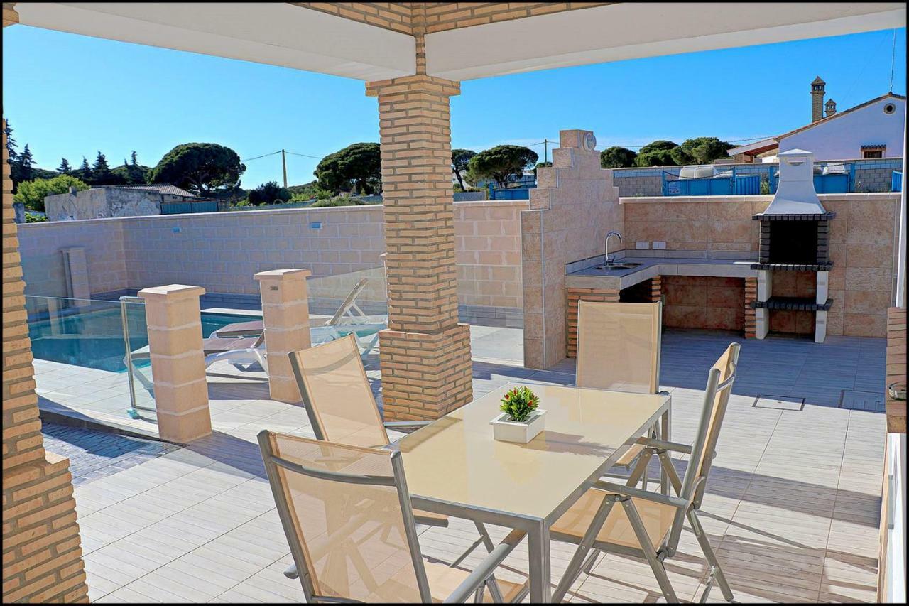 Chalet Penuelas Con Piscina Conil De La Frontera Exterior foto
